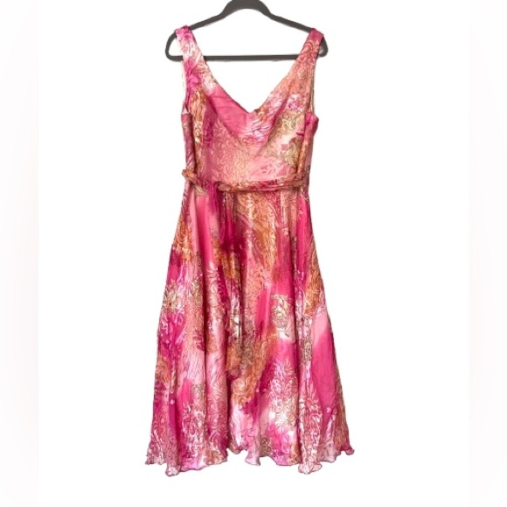 Vintage Victor Costa Silk Fit & Flare Dress
Pink Gold
Size 14
